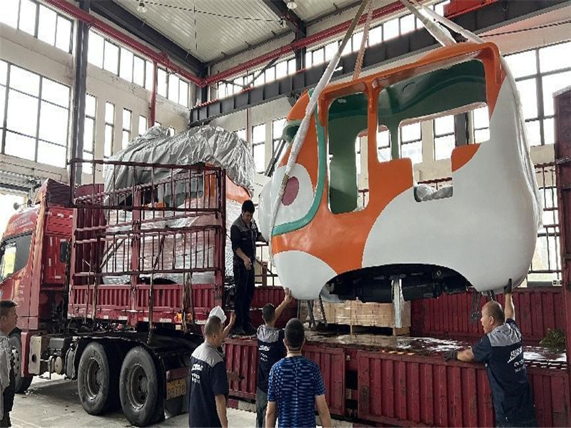 国庆出游新风尚，登山列车魅力现(图7)